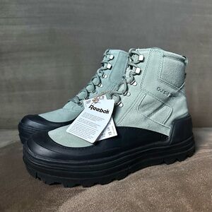 🌿Reebok Club x Danielle Guizio Cleated Mid Hiking Boot - Harmony Green🌿